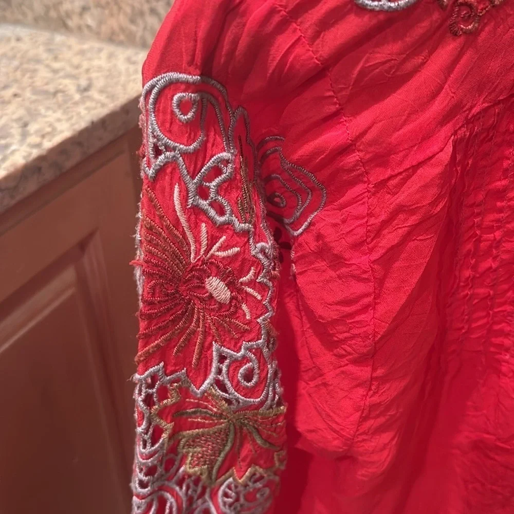 Johnny Was Red Floral Embroidered Blouse - Picture 5 of 9